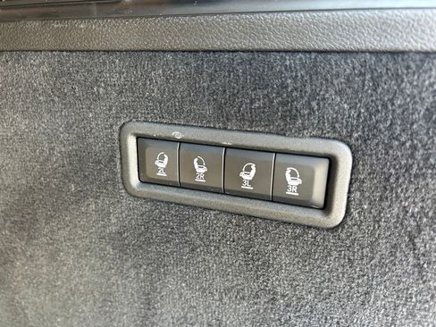 Used 2024 Jeep Grand Wagoneer Series III w/ Rear Seat Video Group 1 AWD/4WD image 54