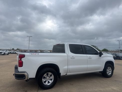 Used 2020 Chevrolet Silverado 1500 LT w/ Convenience Package image 29