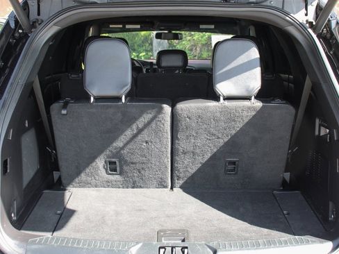 Used 2021 Ford Explorer ST w/ Equipment Group 401A image 8