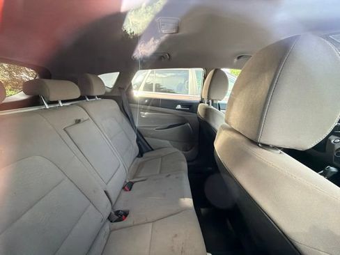 Used 2021 Hyundai Tucson Value w/ Cargo Package FWD image 10