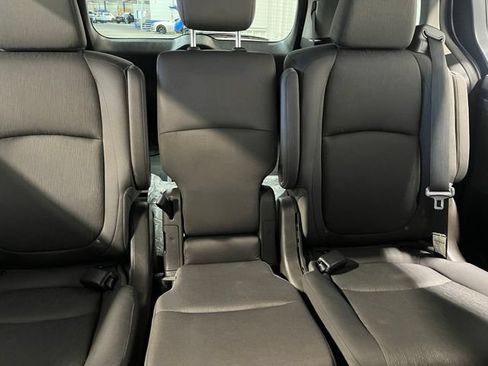 Used 2019 Honda Odyssey EX image 12