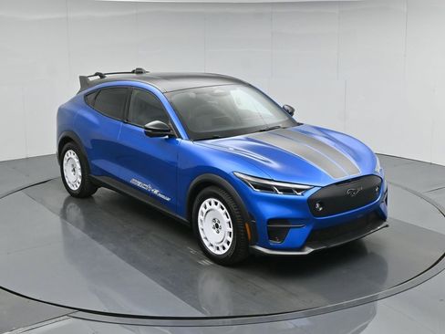 Used 2025 Ford Mustang Mach-E GT AWD/4WD image 40