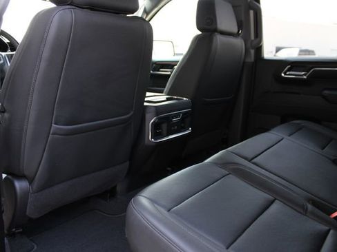 Used 2024 GMC Sierra 1500 SLT w/ SLT Premium Plus Package AWD/4WD image 22