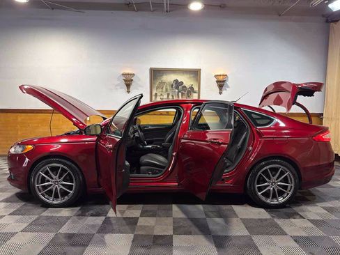 Used 2016 Ford Fusion Titanium FWD image 13