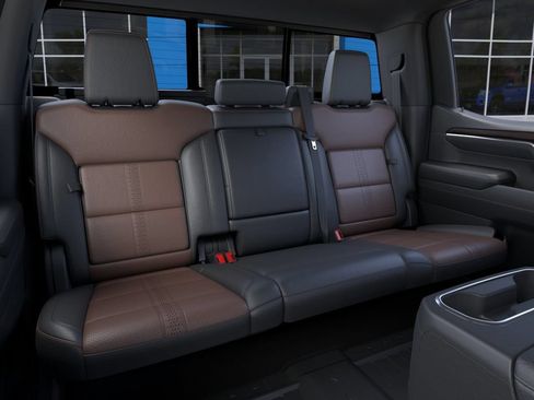 New 2026 Chevrolet Silverado 1500 High Country w/ High Country Premium Package AWD/4WD image 17