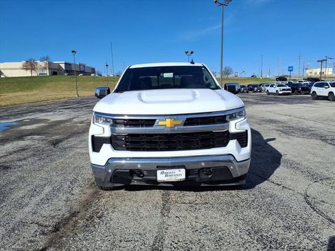 Used 2025 Chevrolet Silverado 1500 LT w/ Z71 Off-Road Package image 2