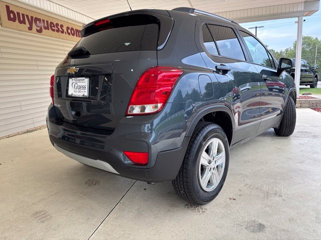 Used 2022 Chevrolet Trax LT w/ LT Convenience Package AWD/4WD image 6