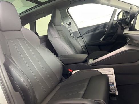 New 2025 Audi Q5 Premium Plus image 13