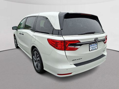 Used 2023 Honda Odyssey Touring image 7