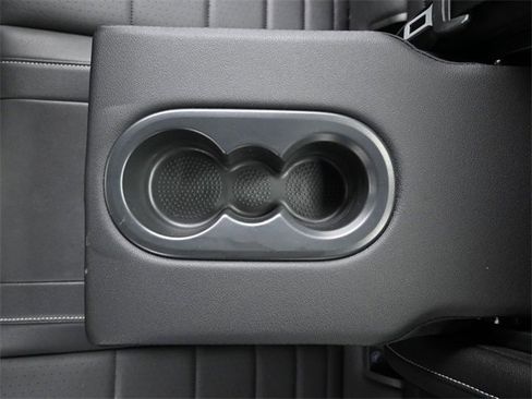 Used 2024 Volkswagen Jetta SE image 13