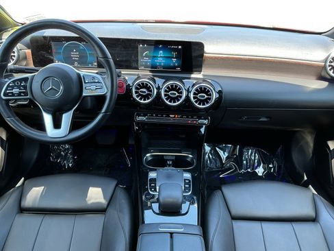 Used 2019 Mercedes-Benz A 220 image 10