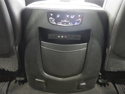 Used 2016 Cadillac Escalade ESV Premium AWD/4WD image 26