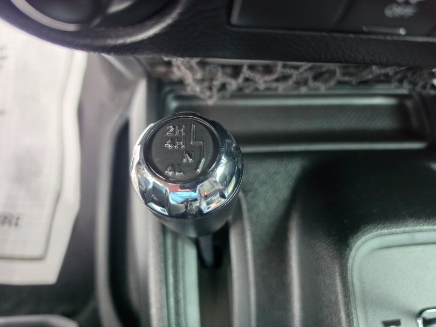 Used 2018 Jeep Wrangler Unlimited Sport AWD/4WD image 17