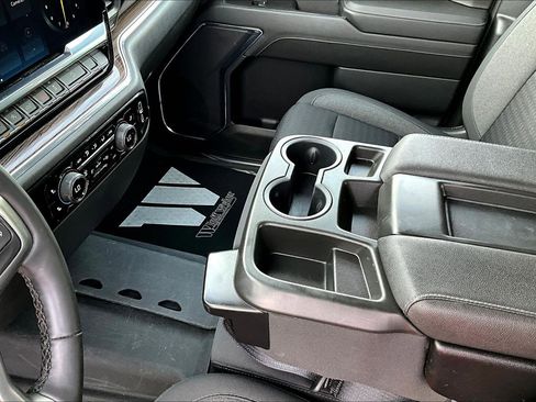 Used 2023 Chevrolet Silverado 1500 LT Trail Boss image 18