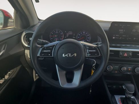 Used 2024 Kia Forte LXS FWD image 12