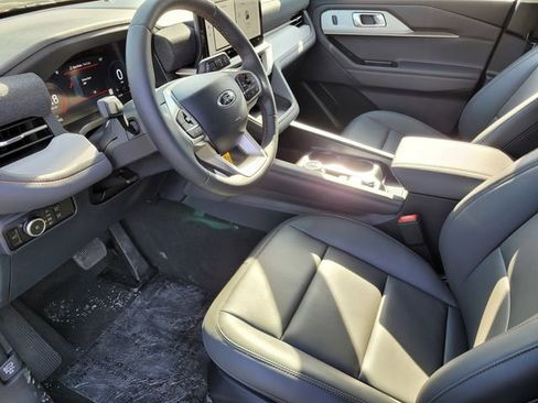 New 2026 Ford Explorer Active w/ Active Comfort Package image 11