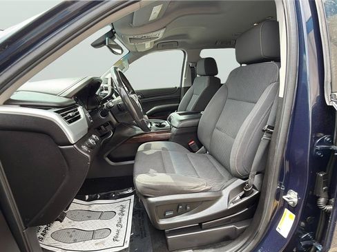 Used 2018 GMC Yukon SLE w/ SLE Value Package AWD/4WD image 28