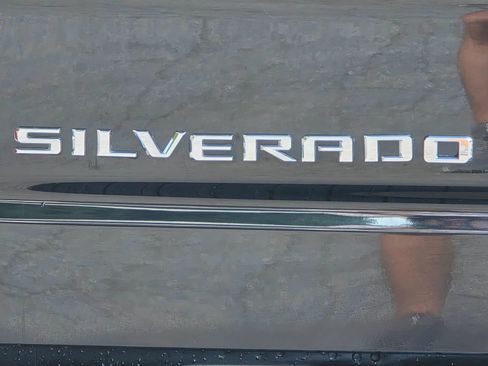 Used 2019 Chevrolet Silverado 1500 RST w/ All-Star Edition AWD/4WD image 38