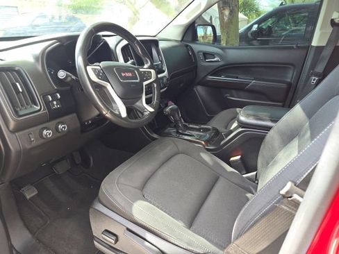 Used 2021 GMC Canyon Elevation w/ Driver Alert Package AWD/4WD image 2