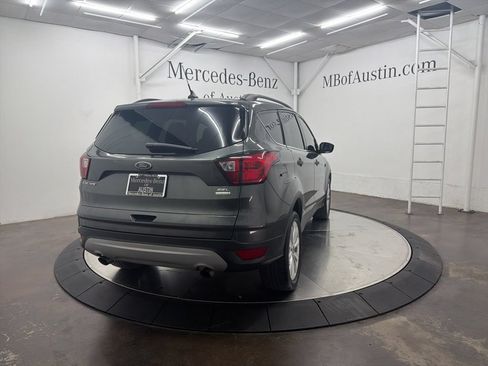 Used 2019 Ford Escape SEL FWD image 7