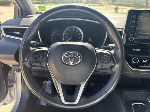 Used 2020 Toyota Corolla SE image 23