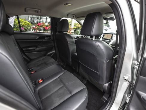 Used 2025 Mitsubishi Eclipse Cross SE AWD/4WD image 31
