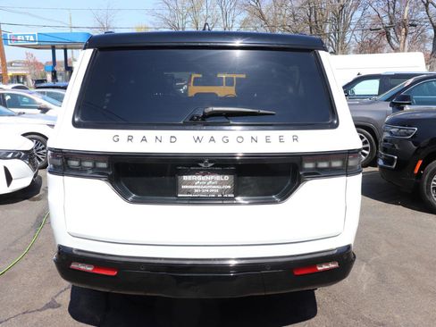 Used 2024 Jeep Grand Wagoneer L Series II w/ Quick Order Packagew 28T image 4