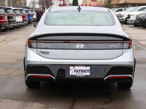 New 2026 Hyundai Sonata SEL image 4