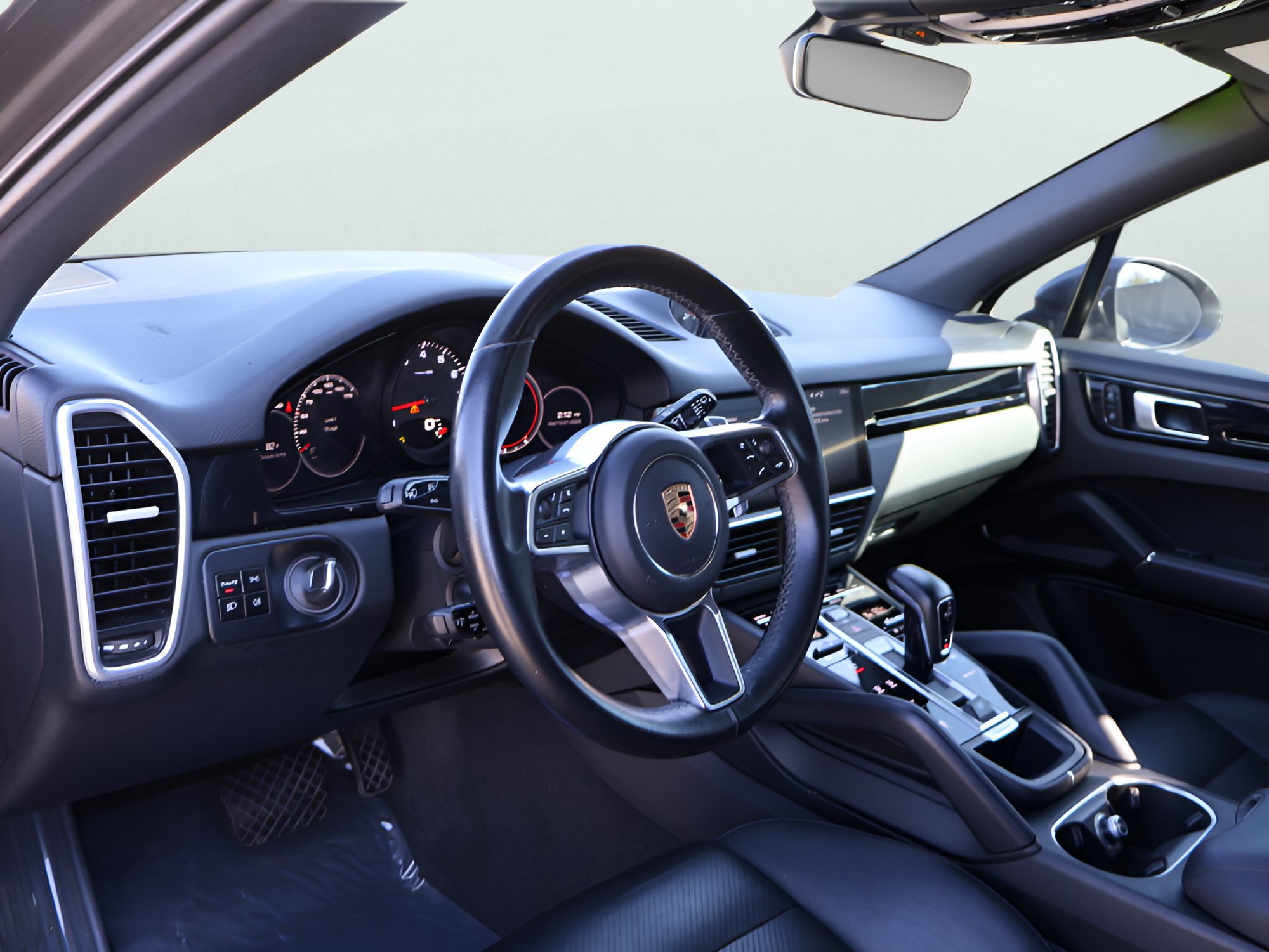 Used 2020 Porsche Cayenne AWD/4WD image 4