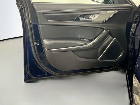Certified 2024 Jaguar XF R-Dynamic SE AWD/4WD image 18