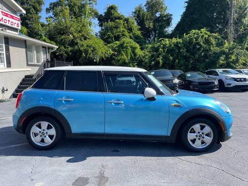 Used 2015 MINI Cooper 4-Door Hardtop FWD image 5