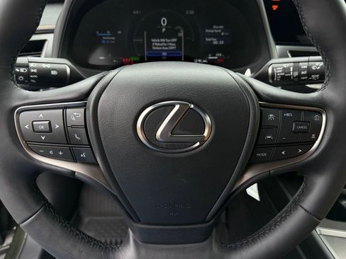 New 2026 Lexus UX 300h AWD image 15