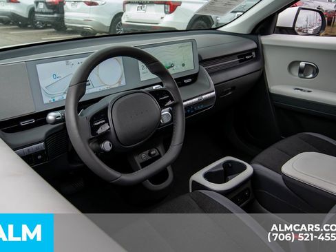 Used 2024 Hyundai Ioniq 5 SEL image 10