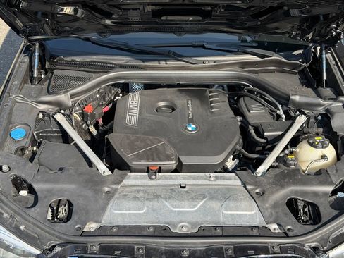 Used 2019 BMW X4 xDrive30i w/ M Sport Package AWD/4WD image 10