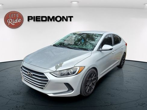 Used 2018 Hyundai Elantra SEL w/ Cargo Package image 1