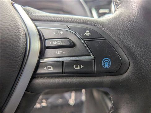 Used 2022 INFINITI QX50 Luxe w/ Appearance Package image 26