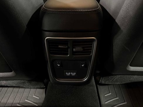 Used 2022 Dodge Charger Scat Pack RWD image 32