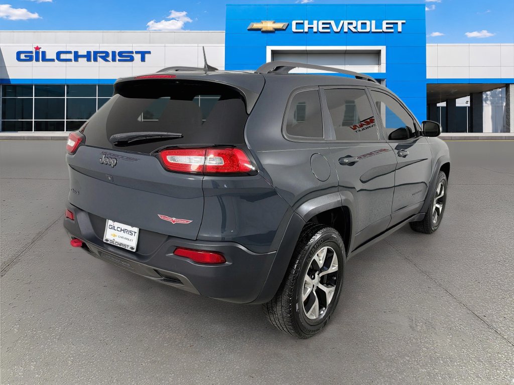 Used 2017 Jeep Cherokee Trailhawk AWD/4WD image 8