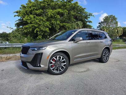 Used 2023 Cadillac XT6 Sport w/ Technology Package
