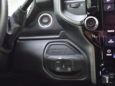 New 2026 RAM 2500 Tradesman AWD/4WD image 35