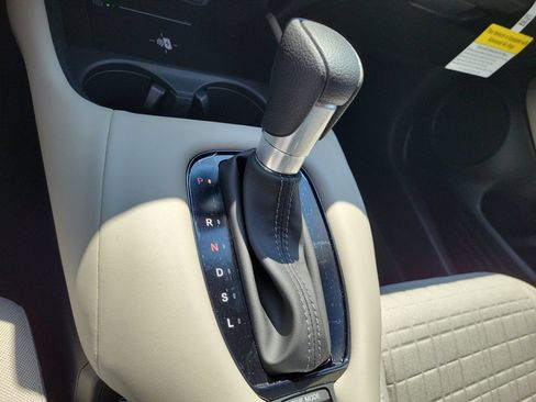 New 2027 Honda HR-V LX image 32