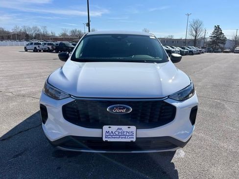 New 2026 Ford Escape Active image 9