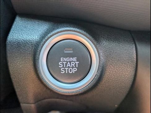 Used 2023 Hyundai Kona SEL FWD image 11