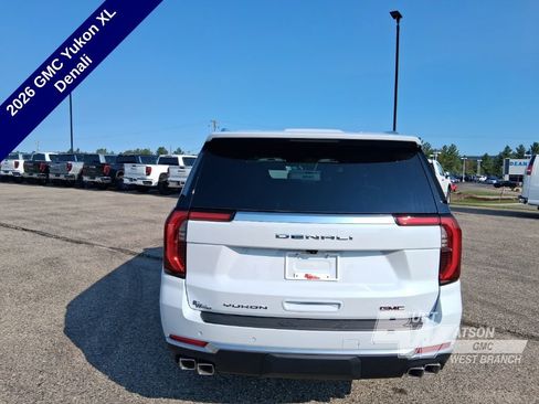 New 2026 GMC Yukon XL Denali w/ LPO, Floor Liner Package AWD/4WD image 4