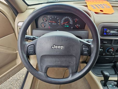 Used 2001 Jeep Grand Cherokee Laredo AWD/4WD image 24