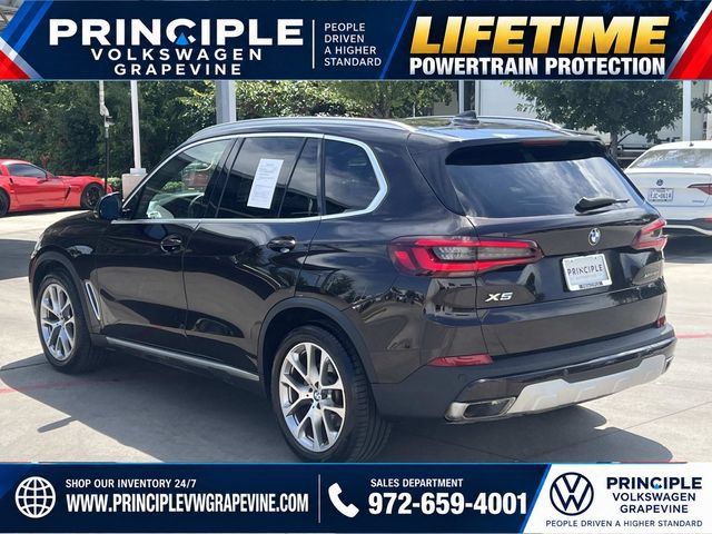 Used 2022 BMW X5 xDrive40i w/ Premium Package AWD/4WD image 9