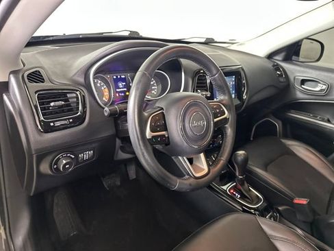 Used 2019 Jeep Compass Altitude image 13