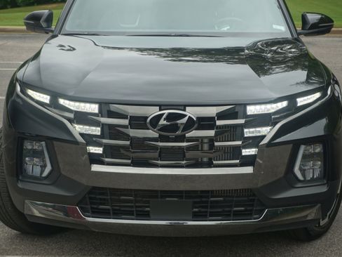 Used 2022 Hyundai Santa Cruz Limited image 13