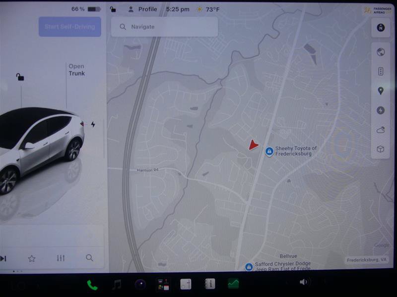 Used 2024 Tesla Model Y Long Range AWD/4WD image 10