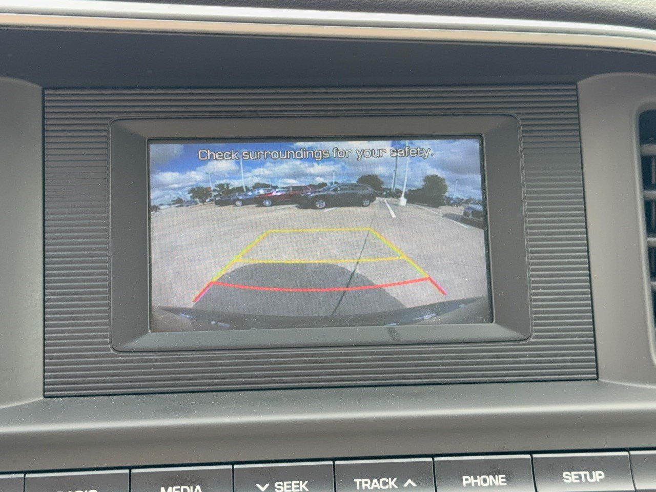 Used 2020 Hyundai Elantra SE FWD image 24